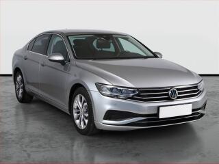 Volkswagen Passat 1.5 TSI, Tempomat