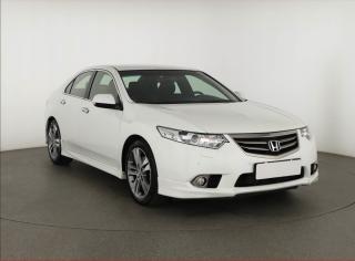 Honda Accord 2.2 i-DTEC, Xenony, Tempomat