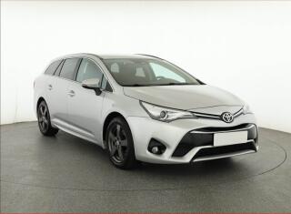 Toyota Avensis 2.0 D-4D, Serv.kniha, Navi