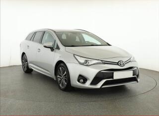 Toyota Avensis 2.0 D-4D, Serv.kniha, Navi