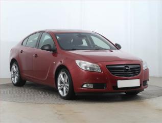 Opel Insignia 2.0 Turbo, 4X4, Serv.kniha