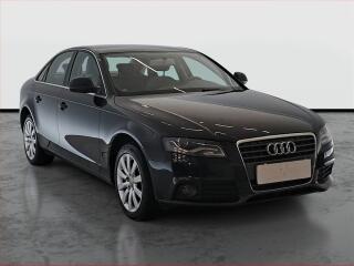 Audi A4 2.0 TDI, Xenony, Tempomat