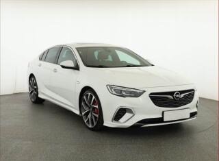 Opel Insignia 2.0 BiTurbo CDTI