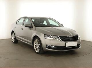�koda Octavia 1.6 TDI, Automat, Serv.kniha