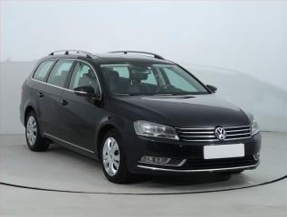 Volkswagen Passat 2.0 TDI, Serv.kniha, Ke