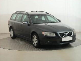 Volvo V70 2.4 D, Automat, po STK, Ta�n�