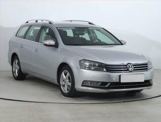 Volkswagen Passat 2.0 TDI, Automat, Navi