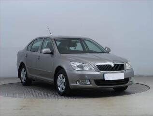 �koda Octavia Elegance 1.6, Tempomat