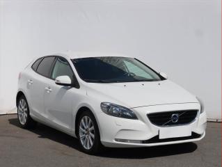 Volvo V40 1.6 D2, Serv.kniha, Tempomat