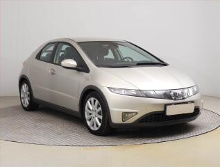 Honda Civic 1.8 i, Tempomat, Vyh�.�seda�ek