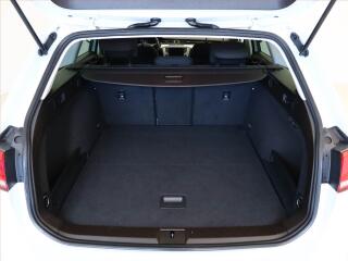 Hyundai i40 (2013) 1.7 CRDi, Serv.kniha, Xenony - náhled 13