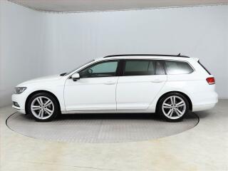 Hyundai i40 (2013) 1.7 CRDi, Serv.kniha, Xenony - náhled 3