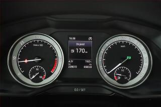 Ford Galaxy (2018) 2.0 TDCi, 7 míst, Navi - náhled 12