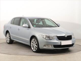 �koda Superb 2.0 TDI, Automat, Navi, Xenony