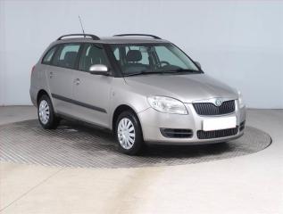 koda Fabia Ambition 1.6 16V, po STK