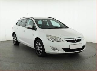 Opel Astra 1.7 CDTI, Tempomat