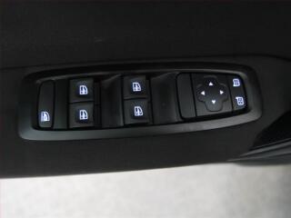 Peugeot 508 (2015) Allure 2.0 BlueHDi, Automat - náhled 15