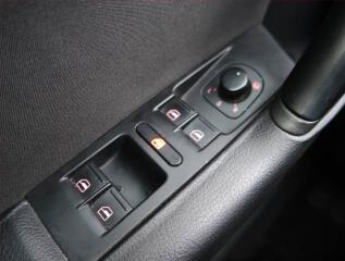 Mitsubishi ASX (2014) Inform 1.6 MIVEC, LPG, ČR - náhled 15