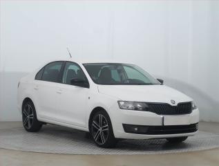 koda Rapid Ambition 1.2 TSI, Xenony