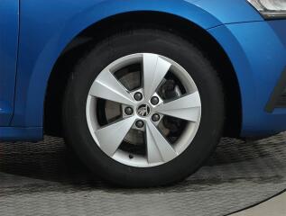 Citroën C4 (2022) 1.2 PureTech - náhled 15