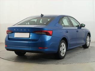 Citroën C4 (2022) 1.2 PureTech - náhled 5