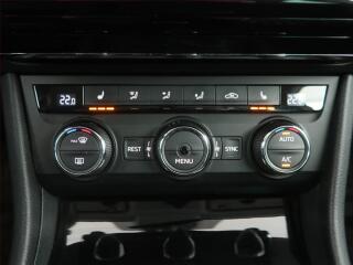 Škoda Yeti (2011) 2.0 TDI, Tempomat - náhled 16