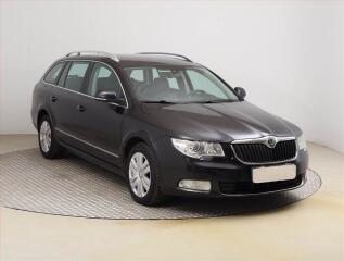 �koda Superb 2.0 TDI, Xenony, Tempomat