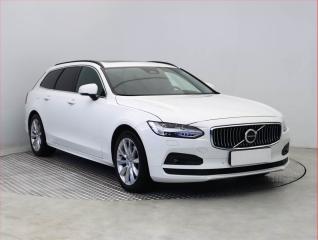 Volvo V90 B4 AWD, R, Momentum, 4x4*