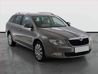 �koda Superb Elegance 2.0 TDI, Xenony