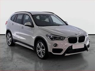 BMW X1 sDrive18i, Automat, Navi