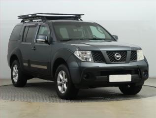 Nissan Pathfinder 2.5 dCi, 4X4, 7mst