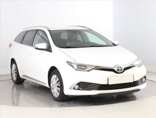 Toyota Auris 1.6 Valvematic, �R,1.maj