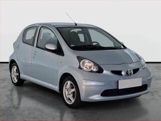 Toyota Aygo 1.0 VVT-i, po STK, rezervace