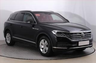 Volkswagen Touareg 3.0 TDI, R, 1.MAJ, DPH