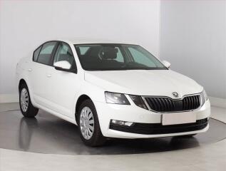 �koda Octavia Ambition Plus 1.4 TSI, �R