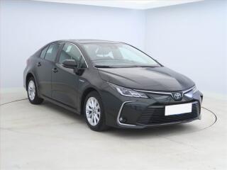 Toyota Corolla 1.8 Hybrid, Automat, �R,1.maj