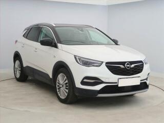 Opel Grandland X 1.2 Turbo, �R,1.maj