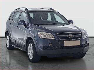 Chevrolet Captiva 2.0 D, 4X4, 7�m�st, nov� STK