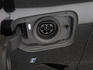 BMW Řada 5 (2019) 530e iPerformance - náhled 20