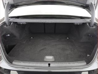 BMW Řada 5 (2019) 530e iPerformance - náhled 21