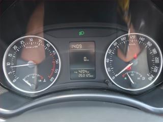 Škoda Octavia (2009) 1.9 TDI, Tempomat - náhled 11