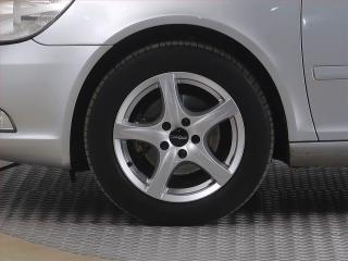 Škoda Octavia (2009) 1.9 TDI, Tempomat - náhled 14