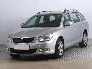 Škoda Octavia (2009) 1.9 TDI, Tempomat - náhled 2