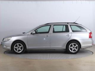 Škoda Octavia (2009) 1.9 TDI, Tempomat - náhled 3