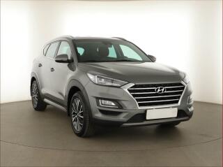 Hyundai Tucson 2.0 CRDi, 4X4, �R,1.maj