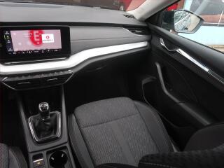 Seat Leon (2018) 2.0 TDI, Automat, Kůže, Navi - náhled 8