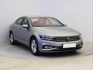 Volkswagen Passat Business 1.5 TSI, R, DPH