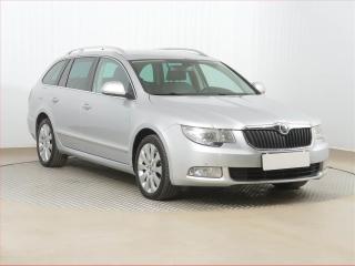koda Superb 2.0 TDI, 4X4, Navi, Xenony