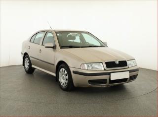 koda Octavia 1.6, nov STK, Klima