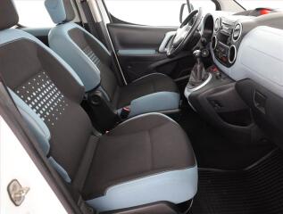 Ford Mondeo (2011) 2.0 TDCi, Tempomat - náhled 9